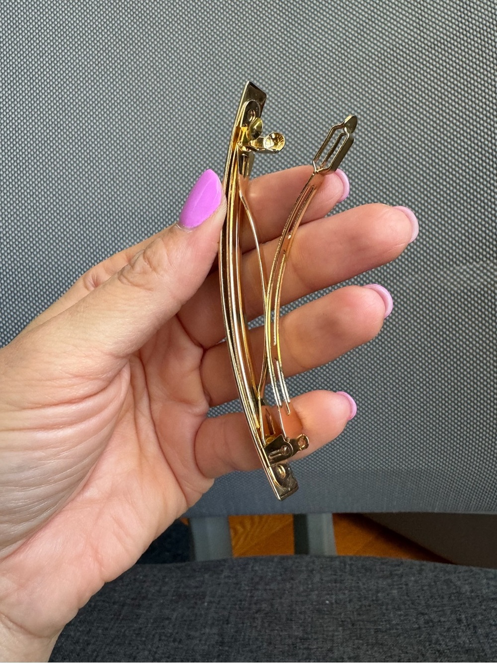Vintage Gold Metal Barrette Hair Clip - Picture 3 of 7